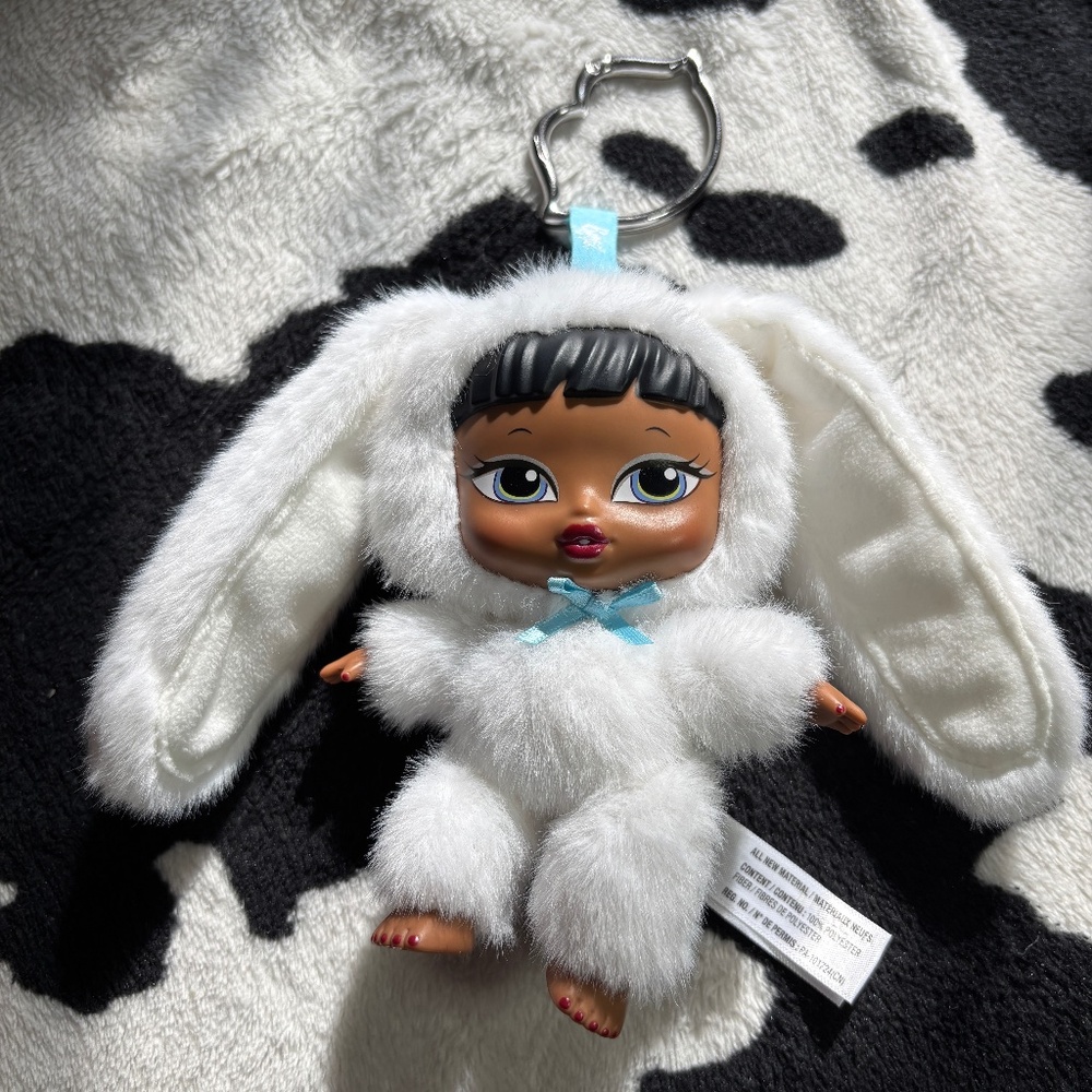 Bratziez Series 1 Plush Keychain Bag Charm — Opened Sasha